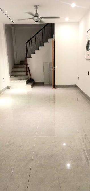 Bán Nhà Ngọc Hồi DT 40m×5 Tầng . 30m ô tô tránh giá hơn 6 tỷ - 1