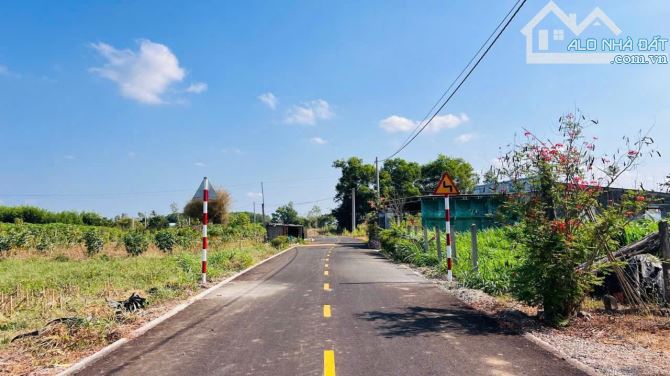 ĐƯỜNG NHỰA - PHƯỚC LONG THỌ - ĐẤT ĐỎ- BRVT - NGAY ĐƯỜNG NGUYỄN HUỆ.  🌈 DT: 170,5m2 - 80m2 - 1