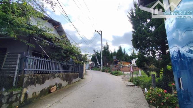 Đà lạt - Đất view - Hoàng Hoa Thám - 183m2- 10,3 tỷ - 1