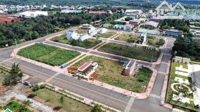 BÁN ĐẤT MẶT TIỀN LÝ NHÂN TÔNG. DT: 5x23M. GIÁ: 7,5 TỶ - 1