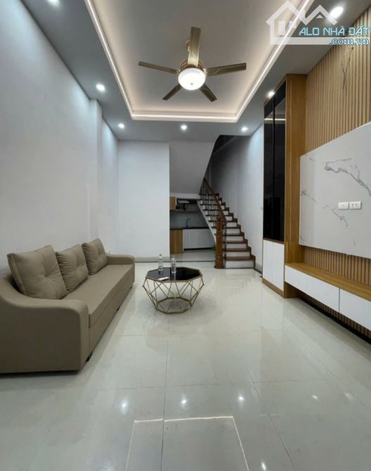 🌞 NGÕ THÔNG TRẠI CÁ 6,95 TỶ/ 27M2/5 TẦNG/MT3,5M - KINH DOANH - GẦN PHỐ - GẦN CHỢ, - 1