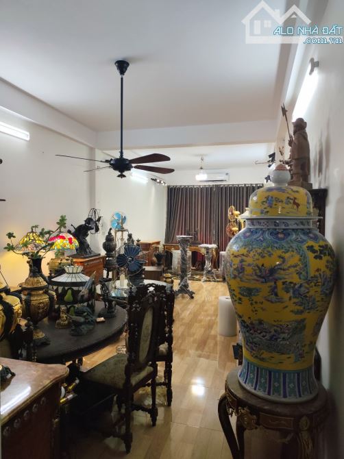 MỜI THUÊ NHÀ LIỀN KỀ PHÂN LÔ VỈA HÈ VẠN PHÚC - 1