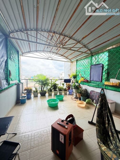 Nhà 4 tầng trục Huỳnh Tấn Phát, 61.7m² – 7.2 tỷ, đường 12m - 12