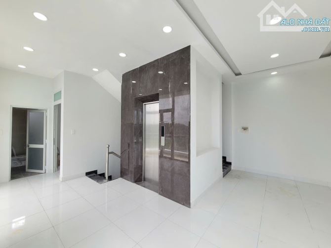 Nhà Phố Lô Góc 4Tầng Thang Máy MT Lê Lợi Sát TT HC Mới BD CS 2 TP HCM - 14
