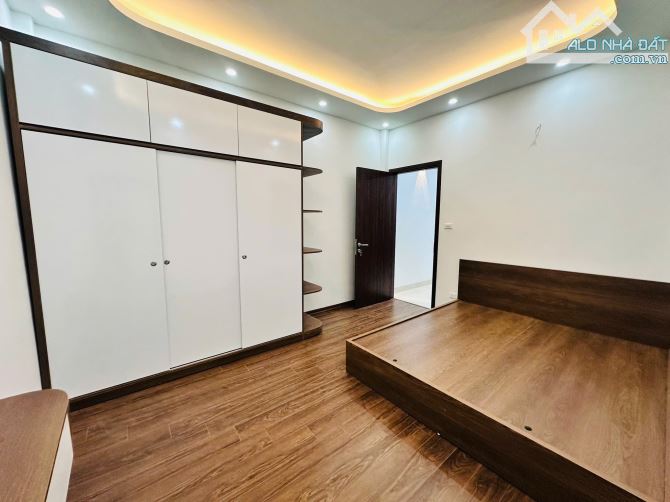 DƯƠNG QUẢNG HÀM - Ô TÔ VÀO NHÀ - 65M2 X 6 TẦNG, MT 4.5M, KINH DOANH ĐỈNH, 21.5 TỶ - 14