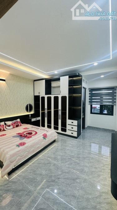 💰11, 5Tỷ Diện Tích 4,7×18 × 6 Tầng Có Thang Máy  Đường Trần Thị Năm P- Trung Mỹ Tây Q12 - 14