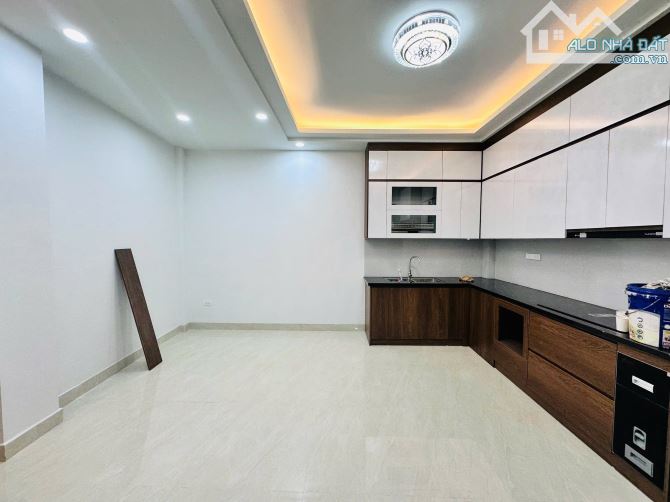 DƯƠNG QUẢNG HÀM - Ô TÔ VÀO NHÀ - 65M2 X 6 TẦNG, MT 4.5M, KINH DOANH ĐỈNH, 21.5 TỶ - 15
