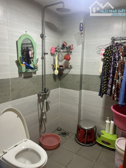 Bán nhà Mặt tiền chợ Tân Hương, 80m, 4,1x19m, 4 Tầng, 4PN, 4WC, đường mặt tiền kinh doanh - 2