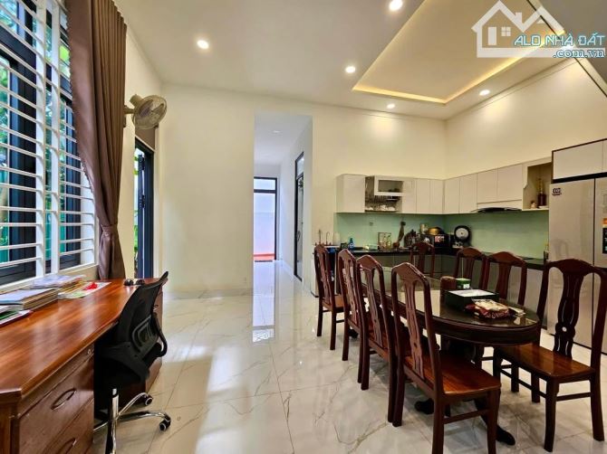 BÁN NHÀ 1 MÊ HẺM 128 ĐỒNG KHỞI - BMT. GIÁ: 4,6 TỶ - 2