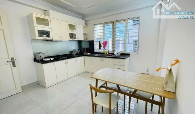 BÁN CHDV CAO CẤP 7 TẦNG CÓ THANG MÁY MT - QUẬN 3 – DÒNG TIỀN 60TR/THÁNG. CHỈ 23 TỶ NHỈNH - 2