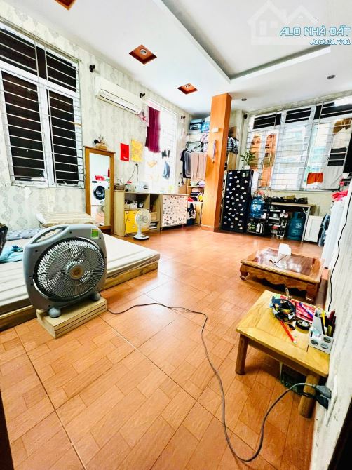 Vũ Ngọc Phan, 44m, 8 phòng, Lô góc 2 mặt ngõ thông, Ô tô tránh, Kinh doanh đỉnh, Sổ vuông - 2