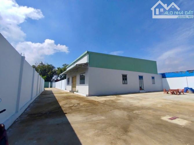 BÁN XƯỞNG MAY 28 x 40m  SHR FUll THỔ CƯ DƯƠNG CÔNG KHI - HÓC MÔN ĐƯỜNG XE CÔNG - 2