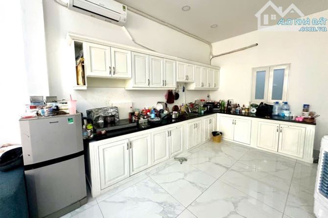 Bán nhà đường Tiền Giang Phường 2 Tân Bình, 2 Tầng 4.2m x 16m 66 m² - Giá 8.5 tỷ TL - 2