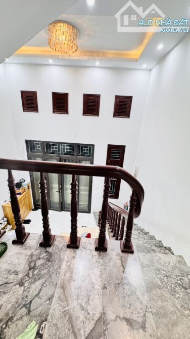 Bán nhà riêng Mỹ Đình, dân xây, gần ô tô, 2 thoáng 42.3m, 4 tầng, mt 4.2m. - 2