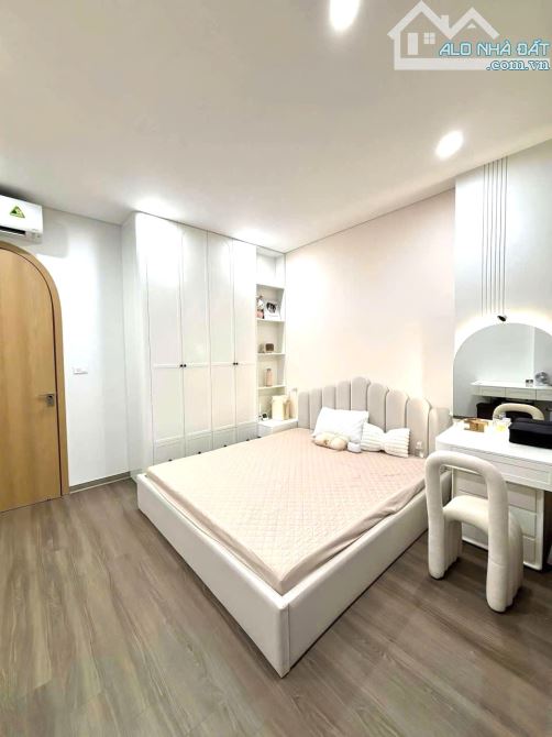 BÁN NHÀ THẠCH BÀN 46M2, 5 TẦNG MỚI ĐẸP, Ô TÔ ĐỖ CỬA, 7.5 TỶ - 2