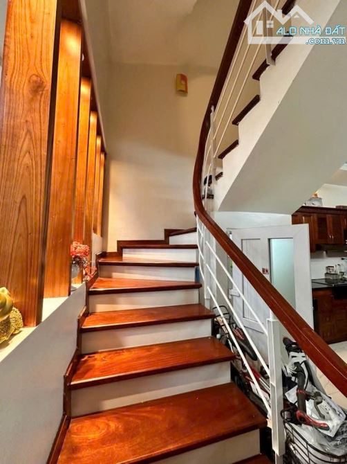 BÁN NHÀ NGỌC THỤY – LONG BIÊN . DT 50m² – MT 4.8 - 2