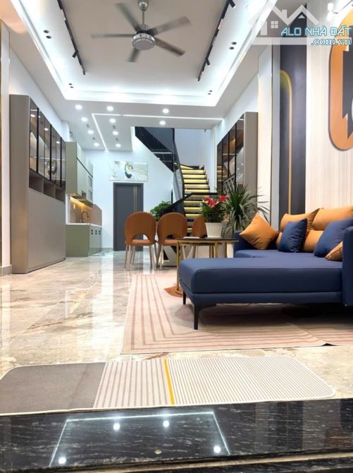 BÌNH HƯNG HÒA BÌNH TÂN 4X18 2 TẦNG FULL NỘI THẤT XỊN SÒ CHỈ6TỈ350TR TL Ạ - 2