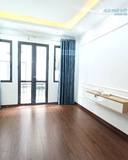 BÁN NHÀ THẠCH BÀN 35M2, 5 TẦNG NHÀ ĐẸP Ở NGAY, GẦN Ô TÔ, 6.18 TỶ - 2