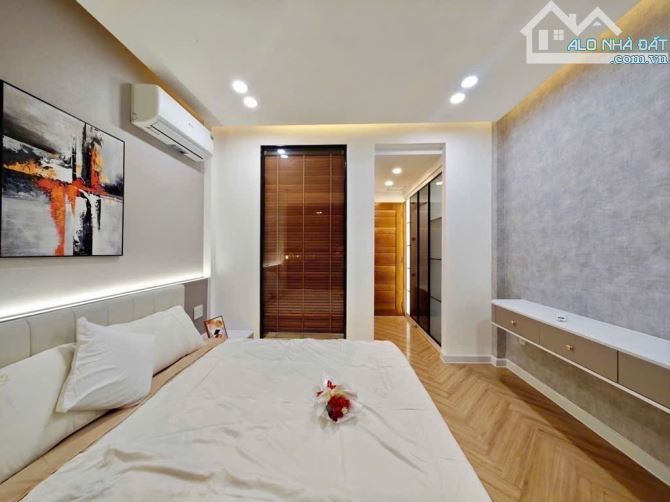 PHAN XÍCH LONG- PHÚ NHUẬN,  32M2,  3 TẦNG , NHÀ MỚI ĐẸP,  2PN, G.I.Á 6.65 bớt lộc - 2