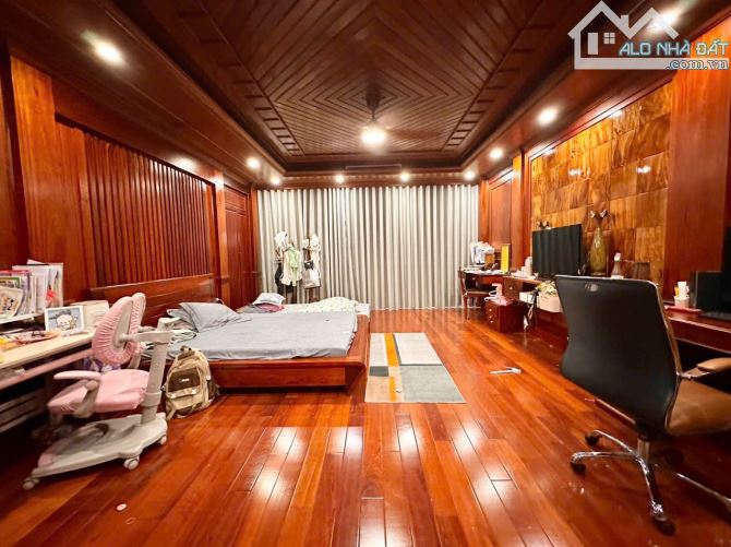 Bán tòa nhà mặt phố Giáp Nhất Thanh Xuân, 71 m, 9 tầng, hai mặt tiền 51.5 tỷ - 2