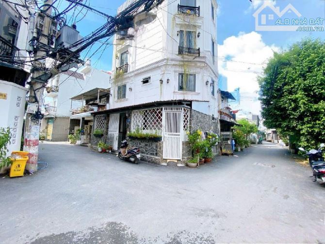 Bán nhà cấp 4 sổ 66m2 giá 4 tỷ 600 hẻm xe hơi Phường 15 Quận Gò Vấp SHR vuông cực đẹp - 2