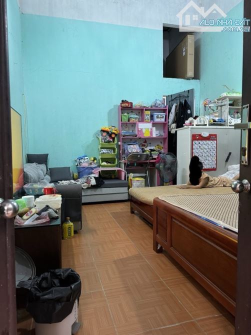 15.8 Tỷ/105 M2/5 m tiền/ Giang Biên/ Ô tô chánh - 2