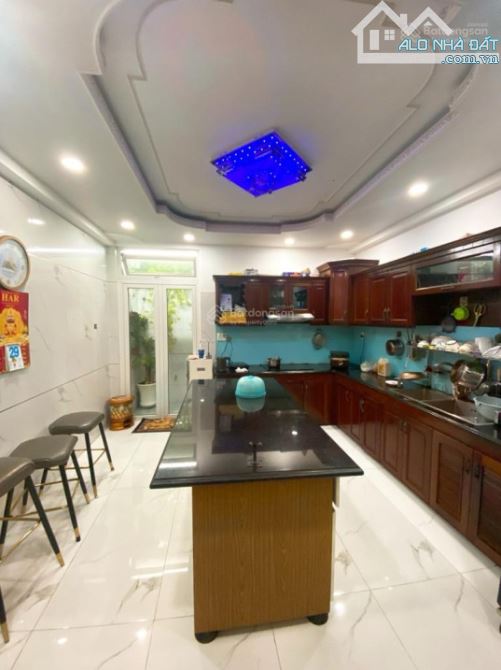 BÁN NHÀ ĐẸP 5 TẦNG (4.1X13.5M) - XE HƠI ĐỖ CỬA - GIÁP TẠ QUANG BỬU, QUẬN 8 - CHỈ 9.25 TỶ - 2