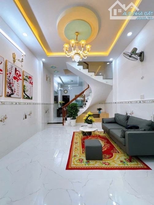 Bán nhà ngay Lê Lợi, Gò Vấp. 60,2m2, sổ riêng, gần đại học Công Nghiệp/ Giá chỉ 4 tỷ 350tr - 2