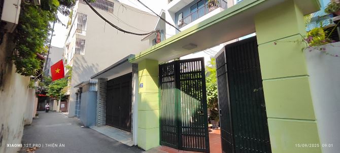 Bán Đất đường Lạc Long Quân, Tây Hồ. 233m² - Mt 9.7m - 52 Tỷ ô tô cách 15m thông - 2