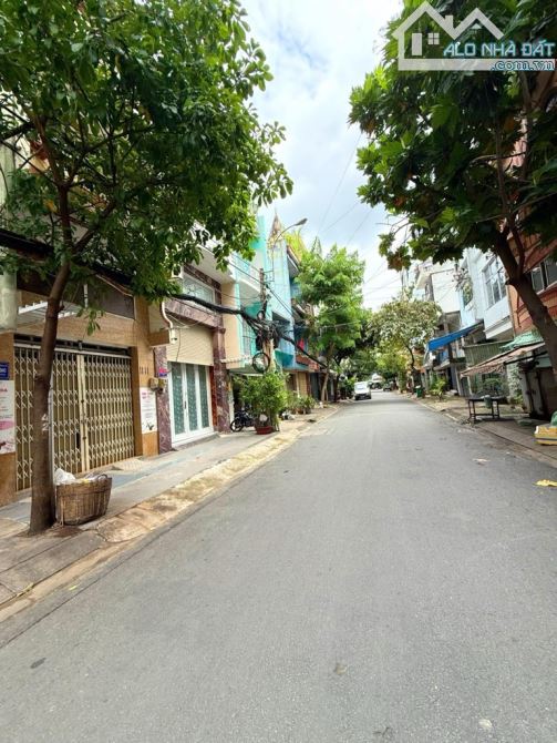 MẶT TIỀN KD-CƯ XÁ ĐÀI RA ĐA-KHU ẨM THỰC Q6-NHÀ 4 TẦNG 80M2-GIÁ 11.9 TỶ - 2