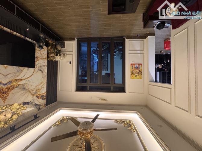 HƠN 10 TỶ - 90M2 - NHÀ DÂN XÂY CHẮC CHẮN - NGÕ Ô TÔ CỰC GẦN - 2 PHÚT TỚI CẦU VĨNH TUY - 2