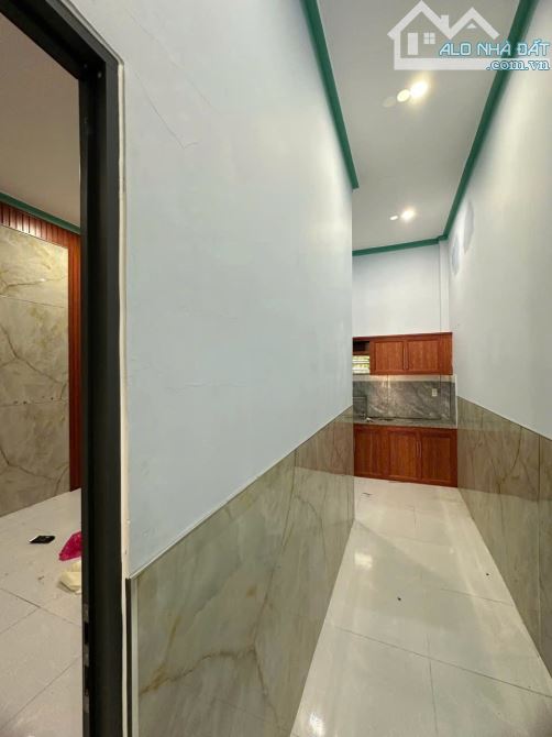 Bán nhà sổ riêng gần chợ Quang Thắng, đường 5m thông, chỉ 1 tỷ 750 - 2