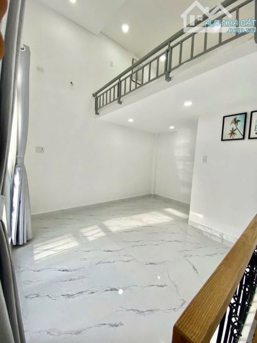Tây Thạnh gần ĐH Công nghiệp mới xây đẹp, 2PN 3 tầng, hoàn công đủ, hơn 1 tỷ - 2