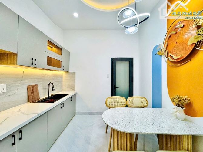 Bán nhà 2 lầu Nguyễn Thượng Hiền, Phú Nhuận – giá 6.45 tỷ - 2