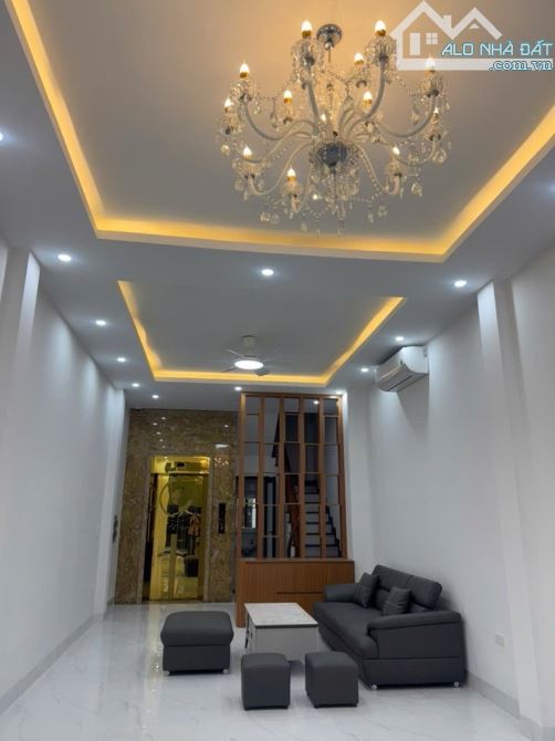 Phân lô kiến hưng xa la 50m 7 tầng thang máy giá hơn 13 tỷ - 2