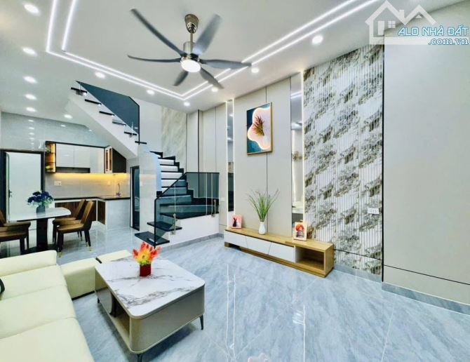 Bán nhà Lãnh Binh Thăng, Quận 11, 56m2 nhỉnh 3 tỷ 150 triệu, sổ hồng riêng - 2