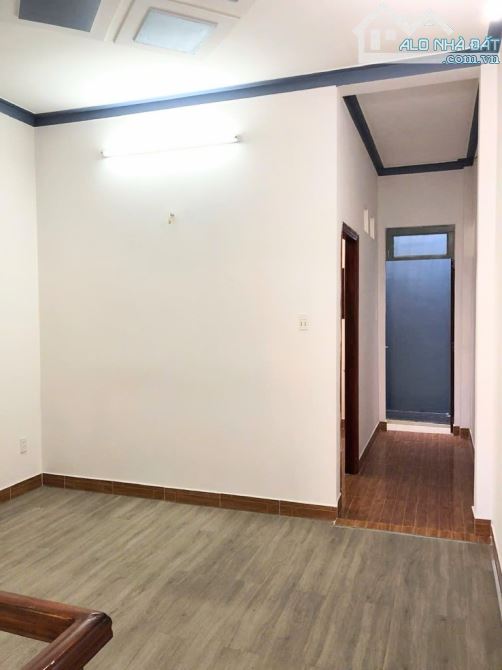 TÂY THẠNH - TÂN PHÚ - 70M2  2 TẦNG BTCT - 3PN - HẺM XE HƠI THÔNG - SỔ VUÔNG A4  NHÀ CÁC - 2