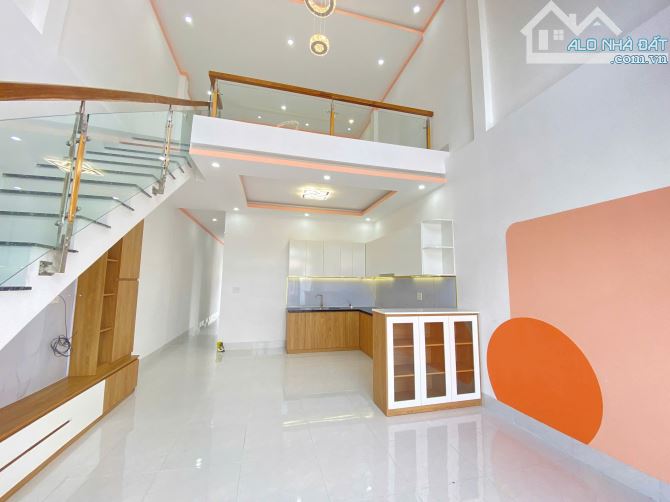 NHÀ TRUNG TÂM ĐẤT ĐỎ- Cách 40m ra TL44A - CÁCH CHỢ 300M - MẶT TIỀN BÊ TÔNG Ô TÔ THÔNG THOÁ - 2