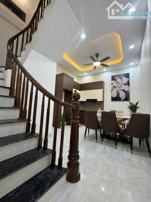 Siêu phẩm Xuân Đỉnh – 42m² x 7 tầng thang máy – 9.5 tỷ có thương lượng - 2