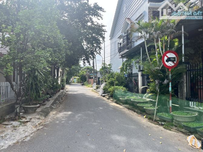 BÁN 1 LÔ NGAY NGÃ TƯ  TRẦN ĐẠI NGHĨA VỚI NAM KỲ, ĐƯỜNG 5,5m, 200m2, NGANG 7,5m, GIÁ 4,8 TỶ - 2
