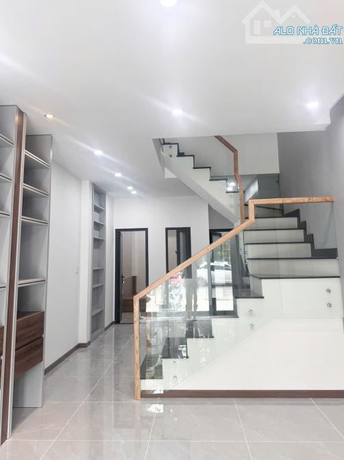 Nhỉnh 5tỷ TL_Bán nhà 1trệt 1lầu  104m² sát đường Hà Huy Giáp P Quyết Thắng Cũ, Trấn Biên - 2