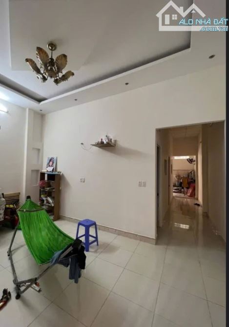 Bán Nhà Lê Văn Khương Quận 12 – Hẻm Xe Hơi Thông, 5.2x17m, Nhà Cấp 4 Đẹp, Giá Chỉ 3.89 Tỳ - 2