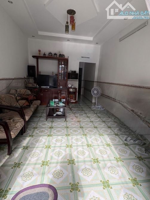 Nhà 3,8x14m giá 3 tỷ 950 SHR hai mặt hẻm trước sau thoáng đường Phan Huy Ích P12 Gò Vấp - 2