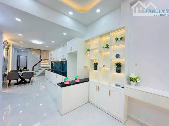 🏡 NHÀ MẶT TIỀN HẺM XE HƠI THÔNG – ĐÀO TÔNG NGUYÊN – NHÀ BÈ 💰 Chỉ nhỉnh 4 TỶ - 2