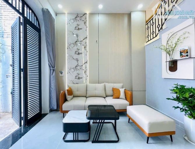 Bán Nhà HXH Phường 14 Gò Vấp 2 Tầng, 32 M², Ngang 4m, Giá 3.95 Tỷ TL - 2