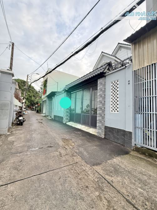 🏘🔥HIẾM GẦN CHỢ TÂN HƯƠNG TÂN PHÚ - HẺM 4M SỔ VUÔNG ĐẸP - 60M2 - 4X15M - CHỈ 5.5 TỶ. - 2