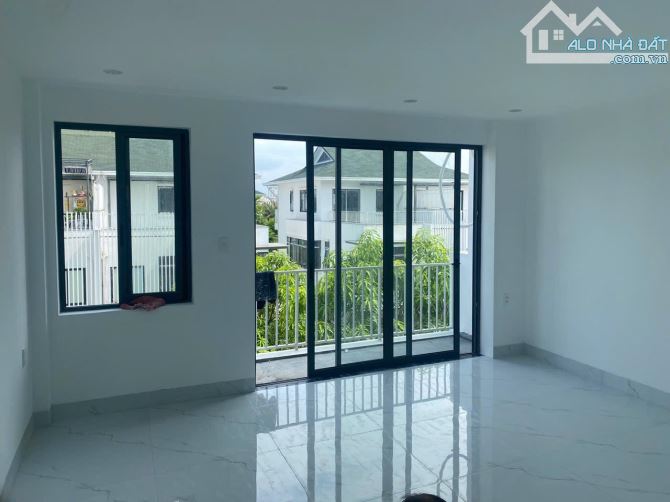 Bán căn Shophouse ECOGARDEN đã hoàn thiện 4 tầng giá 7ty400 rẻ nhất thị trường - 2