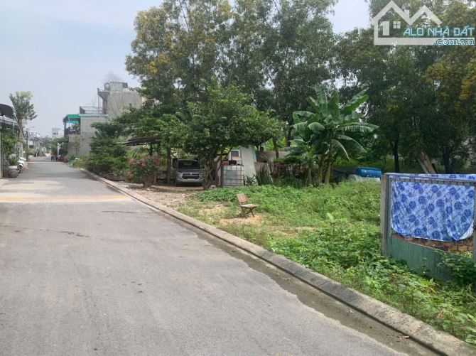 Bán lô đất 1/ Hoàng Hữu Nam - Tân Phú - Q9 cũ - 2