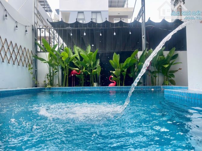 CHO THUÊ VILLA HỒ BƠI --  2 TẦNG MT CHẾ LAN VIÊN GẦN BIỂN MỸ KHÊ. DT 172m2 ngang 7m - 2