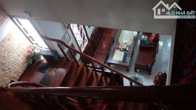 Chính chủ cần bán nhanh căn nhà 2 tầng mặt tiền đường Cách mạng tháng 8.khuê Trung cẩm lệ - 2
